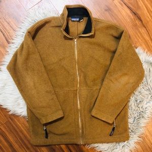 Patagonia Brown/Green Zip-up Fleece Jacket